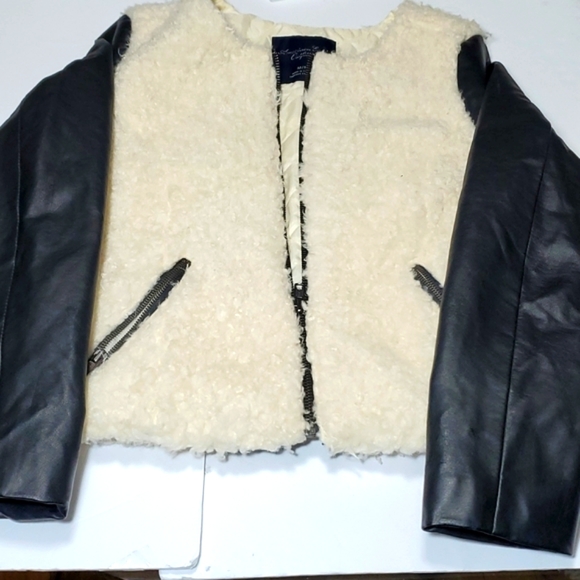 American Eagle  Outfitters size M/M Excellent conditions - Picture 4 of 17